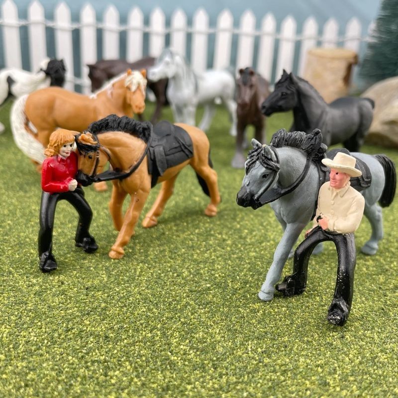 Pferde und Reiter Spielfiguren Set