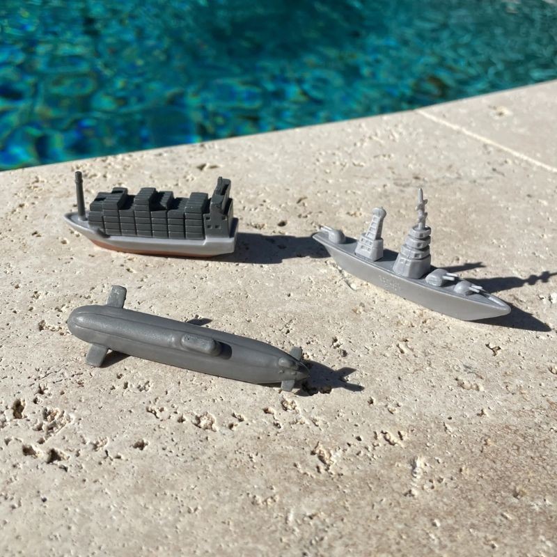 Schiffe Spielfiguren Set mit 12 Figuren