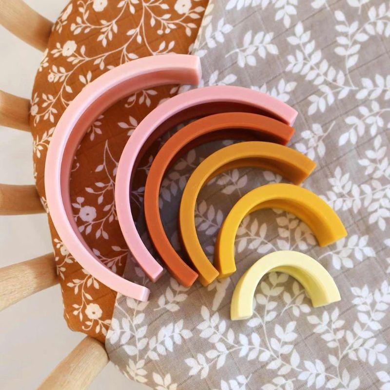 Stapelspiel Regenbogen rosa