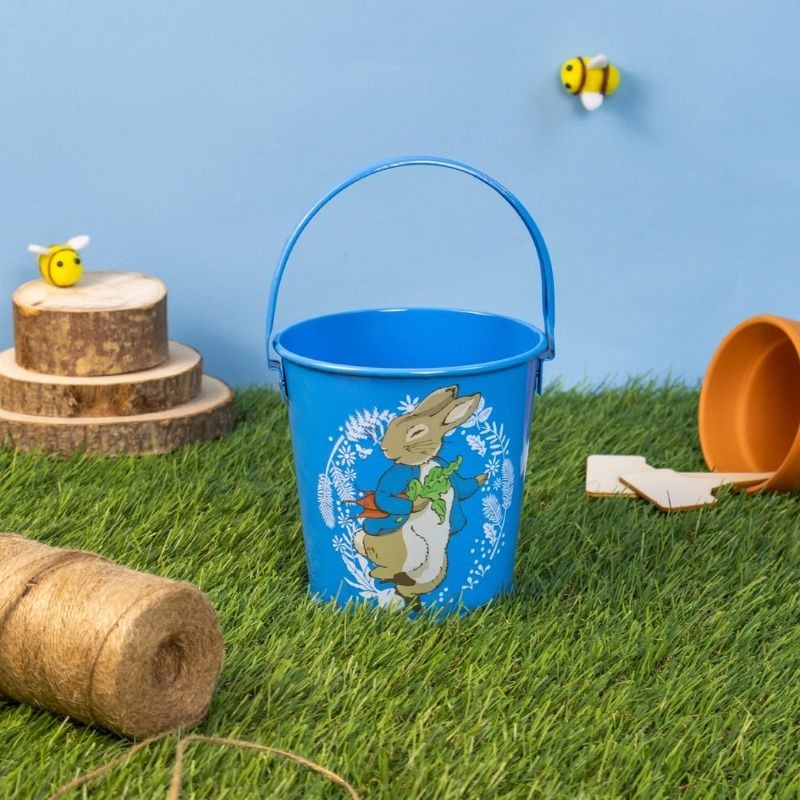 Peter Hase Eimer blau