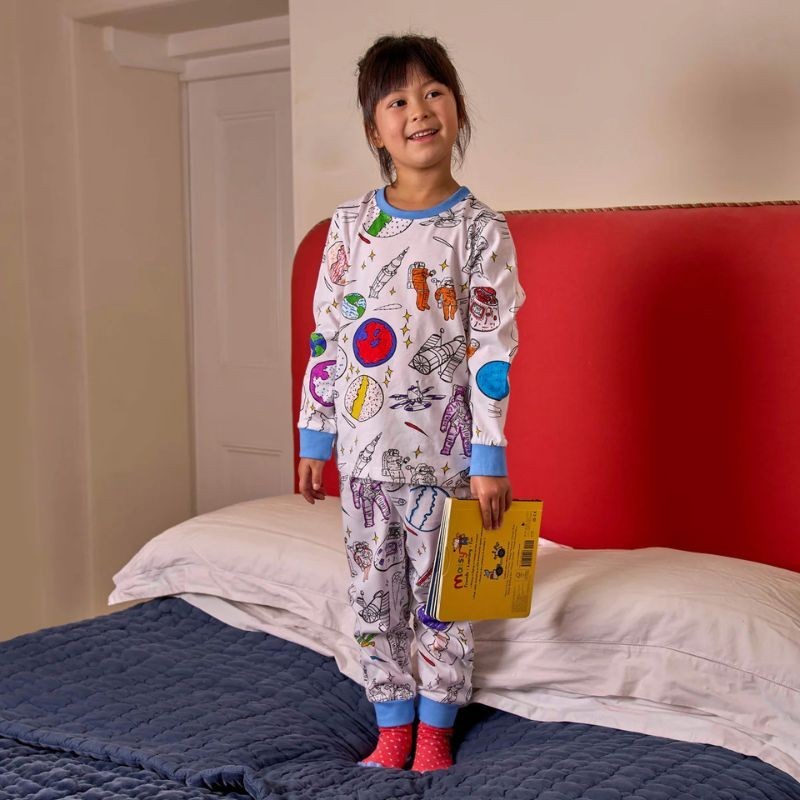 Pyjama Space zum Ausmalen