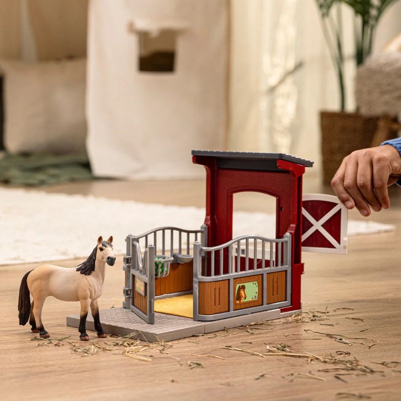 Schleich Tier Ponybox mit Mustang Stute